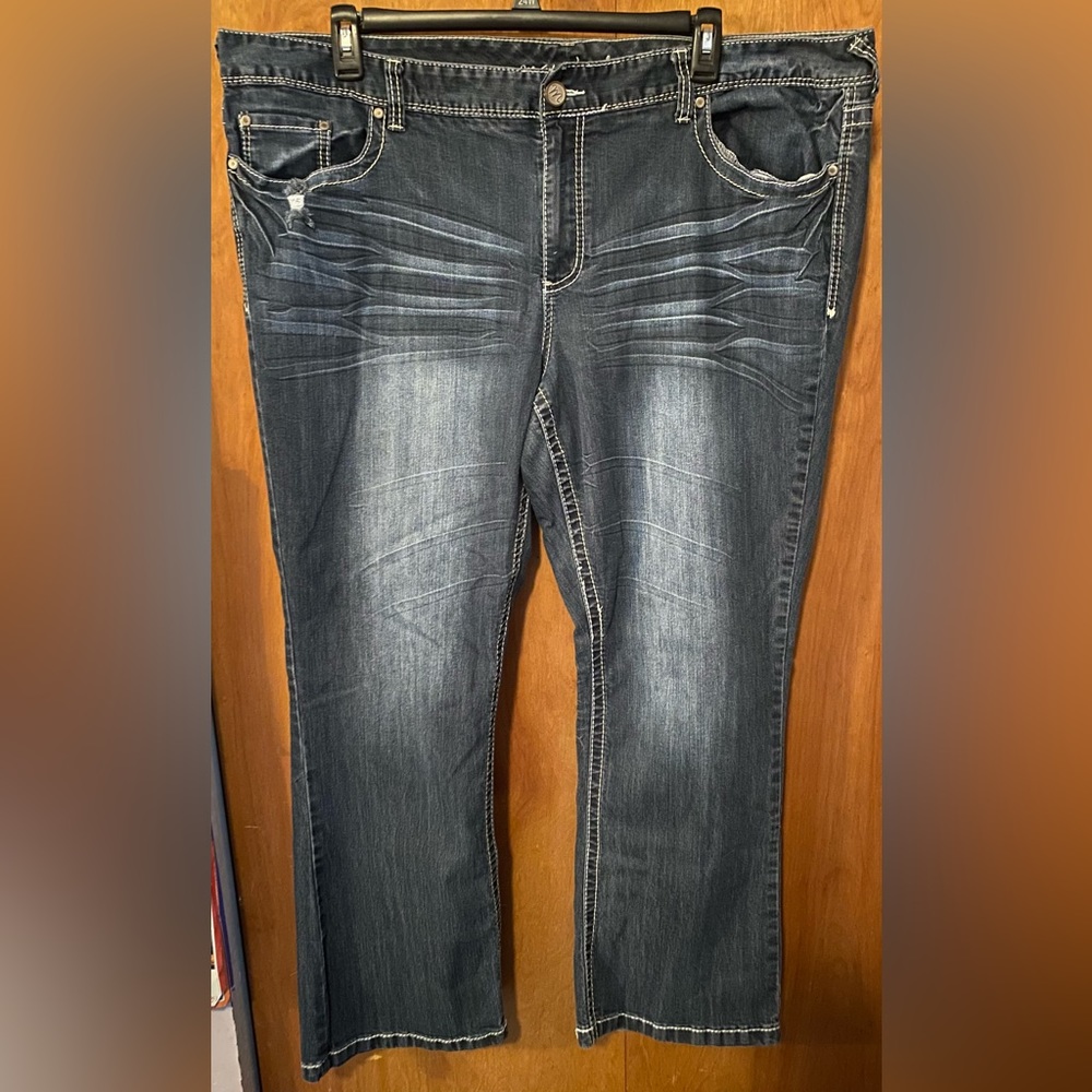 Maurices straight leg jeans 26w short
